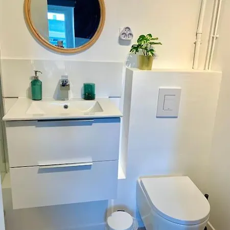 T2 Cosy Near To - Paris - Airport